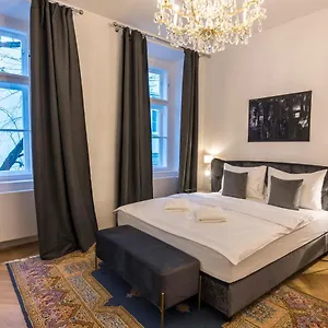 Parkview Boutique , فيينا النمسا