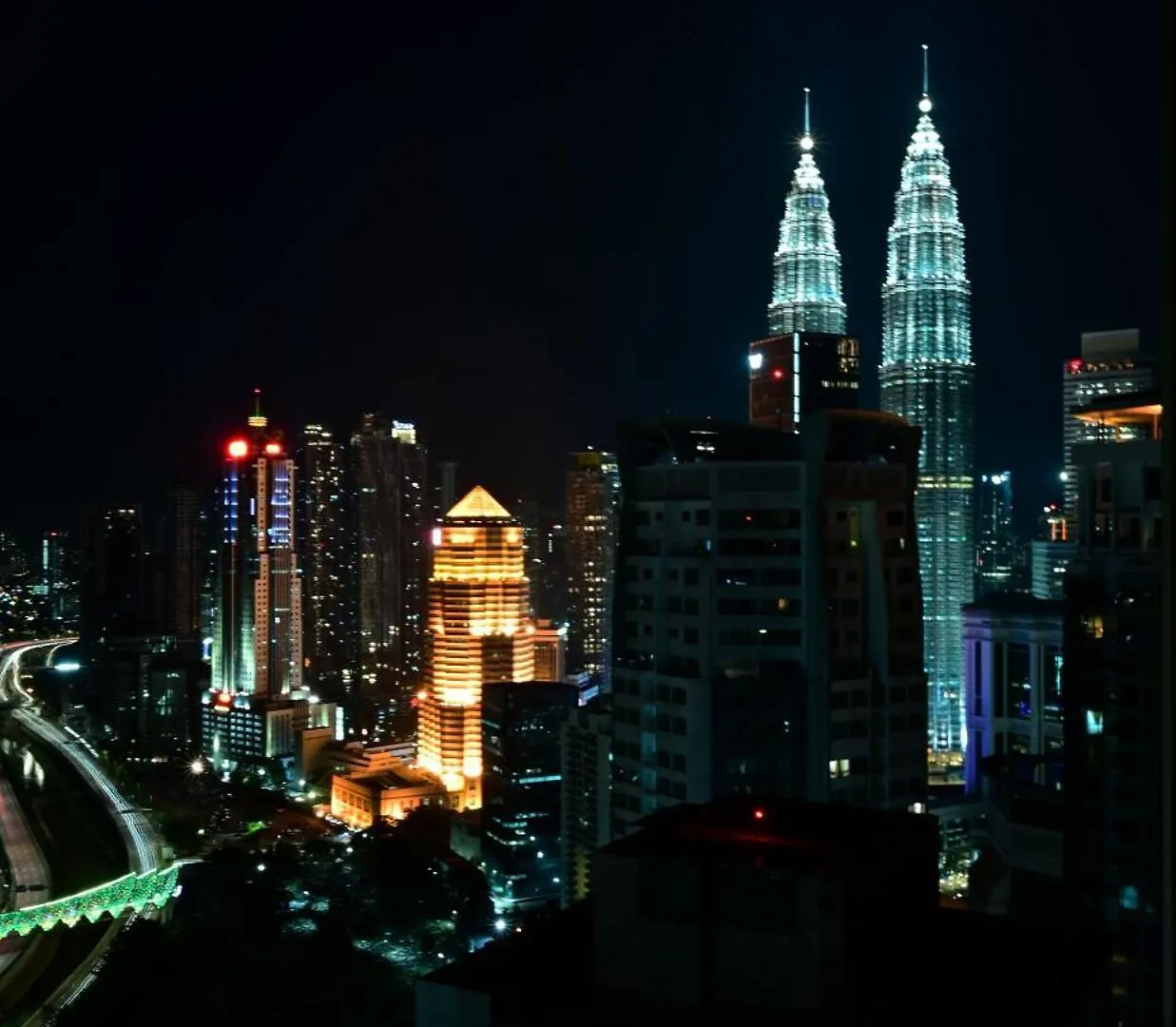Saba Suites At Platinum Klcc Bukit Bintang Kuala Lumpur Apartment